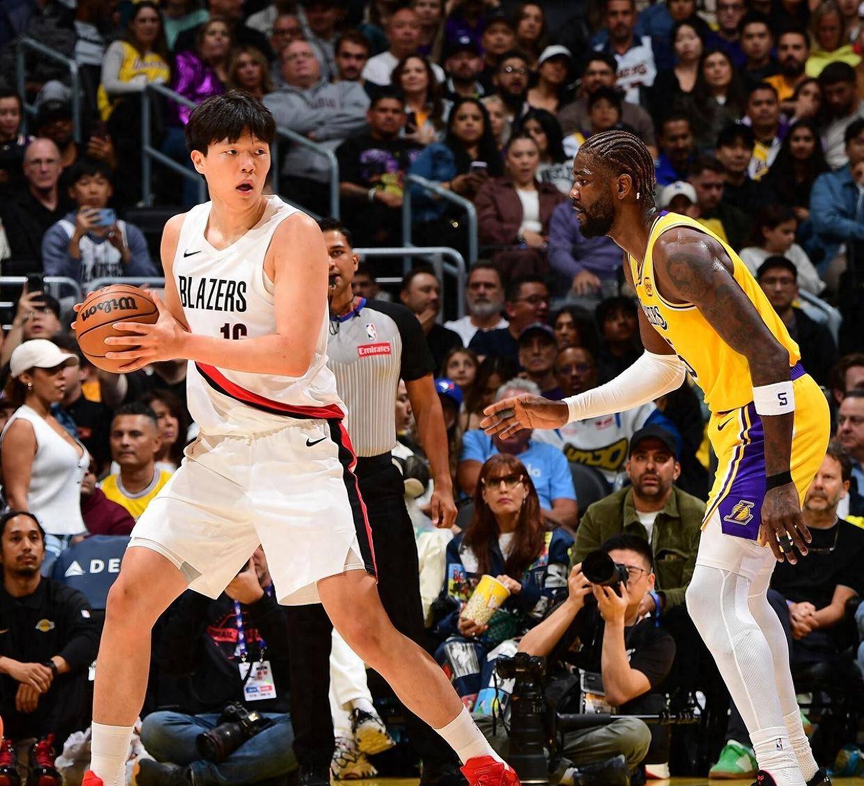 布莱顿足球官网