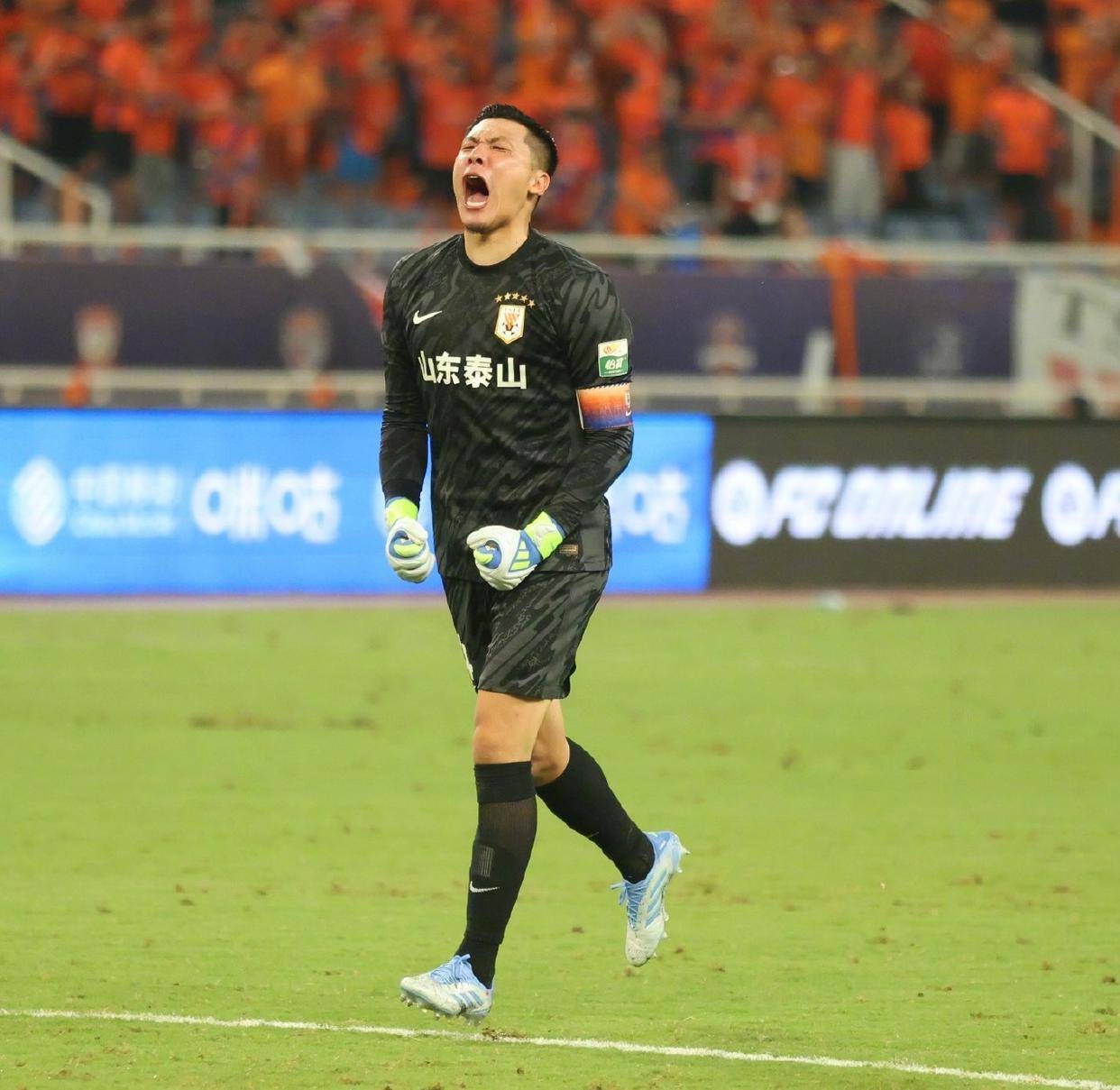 ewc官网平台 -关键时刻中超传出新动向；葡萄牙体育更衣室发声；管理层表态——媒体盛赞；阵容厚度经受考验的简单介绍