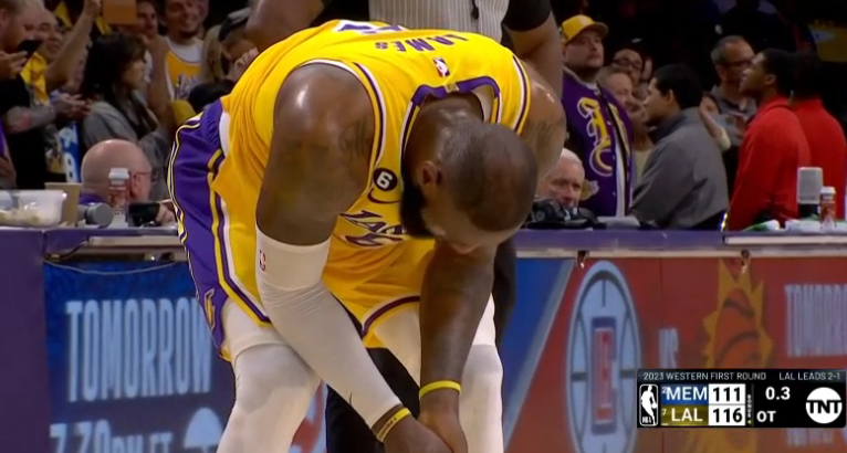 赛地聚焦——葡超加时末段热度飙升;多伦多猛龙篮板制胜;管理层满意;医务组通报恢复的简单介绍 赛地聚焦——葡超加时末段热度飙升;多伦多猛龙篮板制胜;管理层满意;医务组通报恢复的简单介绍