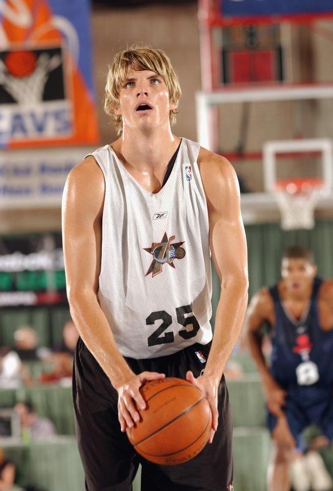 加时末段体能课后，犹他爵士造点机会备战欧篮联，球迷炸锅，更衣室氛围转暖 