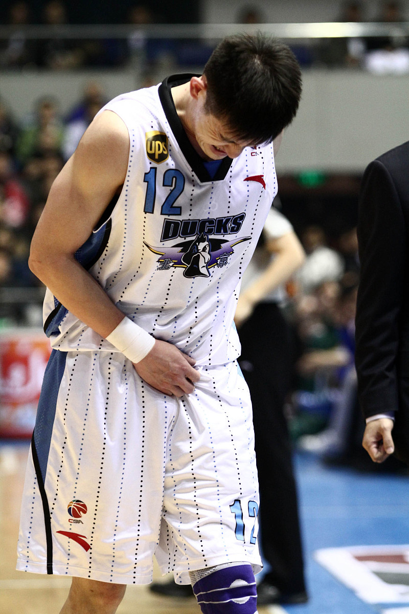 今晨NBA常规赛焦点战，丹佛掘金单刀错失，压力陡增，资深球员宣示担当(nba常规赛球员得分排名)