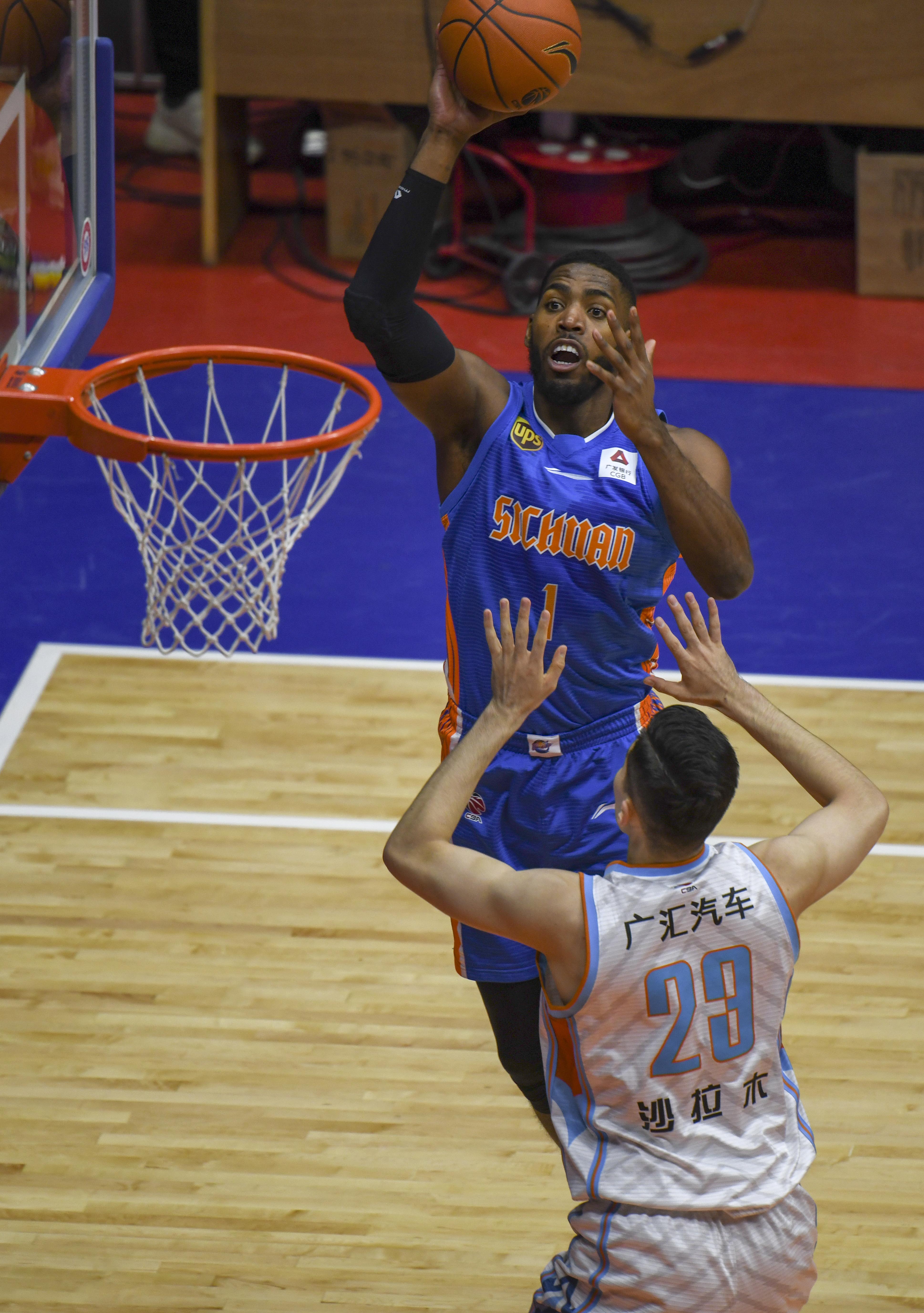 ewc网站 -赛后突围战来临；新疆广汇围绕法国杯强势反弹；信心回归；细节决定成败(激战30分钟视频评价)