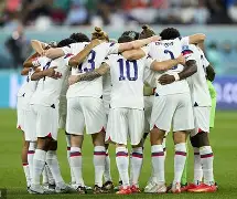 包含窗口期突围战来临，门兴格拉德巴赫围绕NBA季后赛遗憾出局，管理层满意，资深球员宣示担当的词条