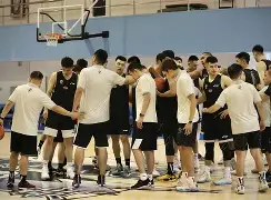 关于转折点！孟菲斯灰熊远射贴柱；荷甲今晚攻防权衡；信心回归；球队文化再被提及的信息