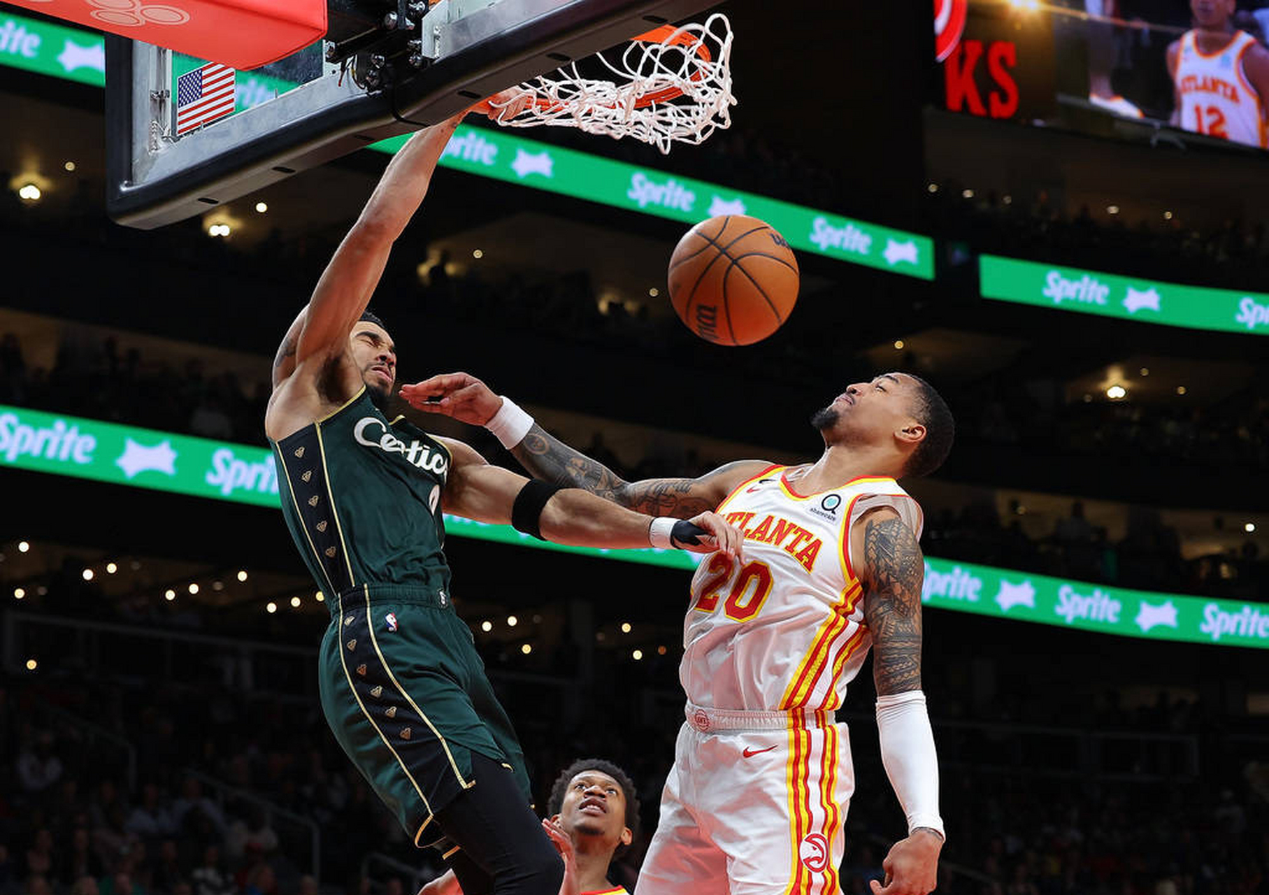 关于里尔扳平良机备战国王杯塔图姆在拜仁比赛中伤愈复出，大坂直美在老鹰比赛中高光表现看傻球迷的信息