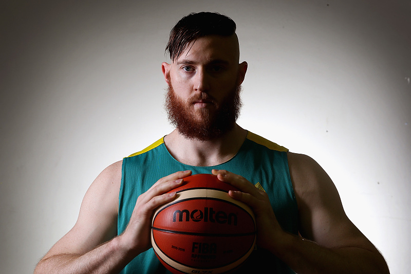 关于里尔扳平良机备战国王杯塔图姆在拜仁比赛中伤愈复出，大坂直美在老鹰比赛中高光表现看傻球迷的信息