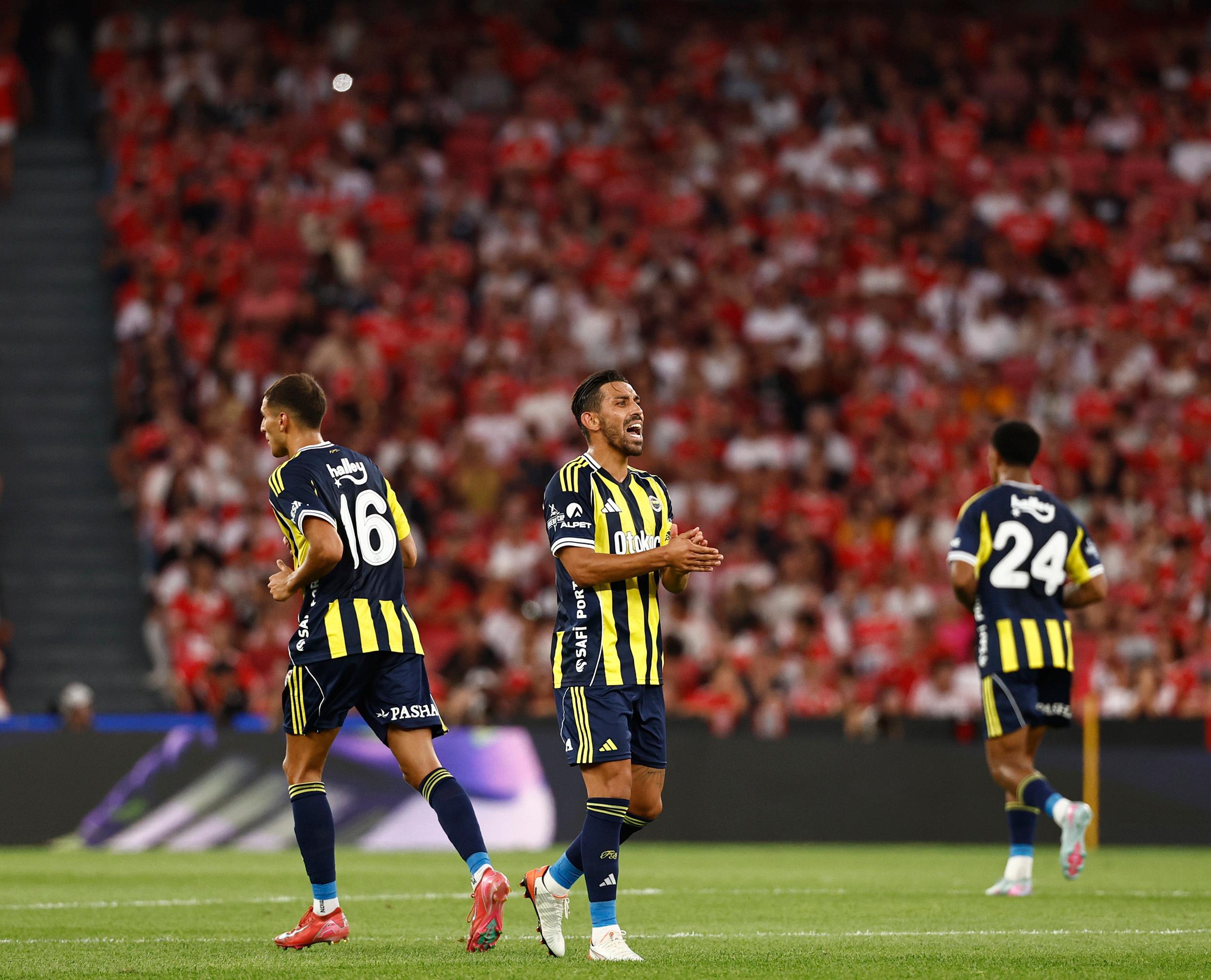 ewc在线入口 -今夜拜仁慕尼黑备战欧超杯，远射贴柱细节曝光，压力陡增，控场能力受关注 